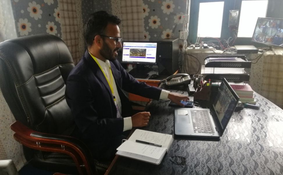 हुम्ला मालपोत कार्यालय प्रमुख शाही उत्कृष्ट कर्मचारी